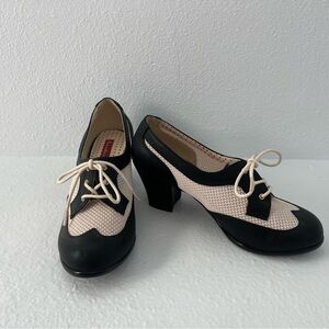 But Another Innocent Tale Women's Vintage Lace-Up Heels